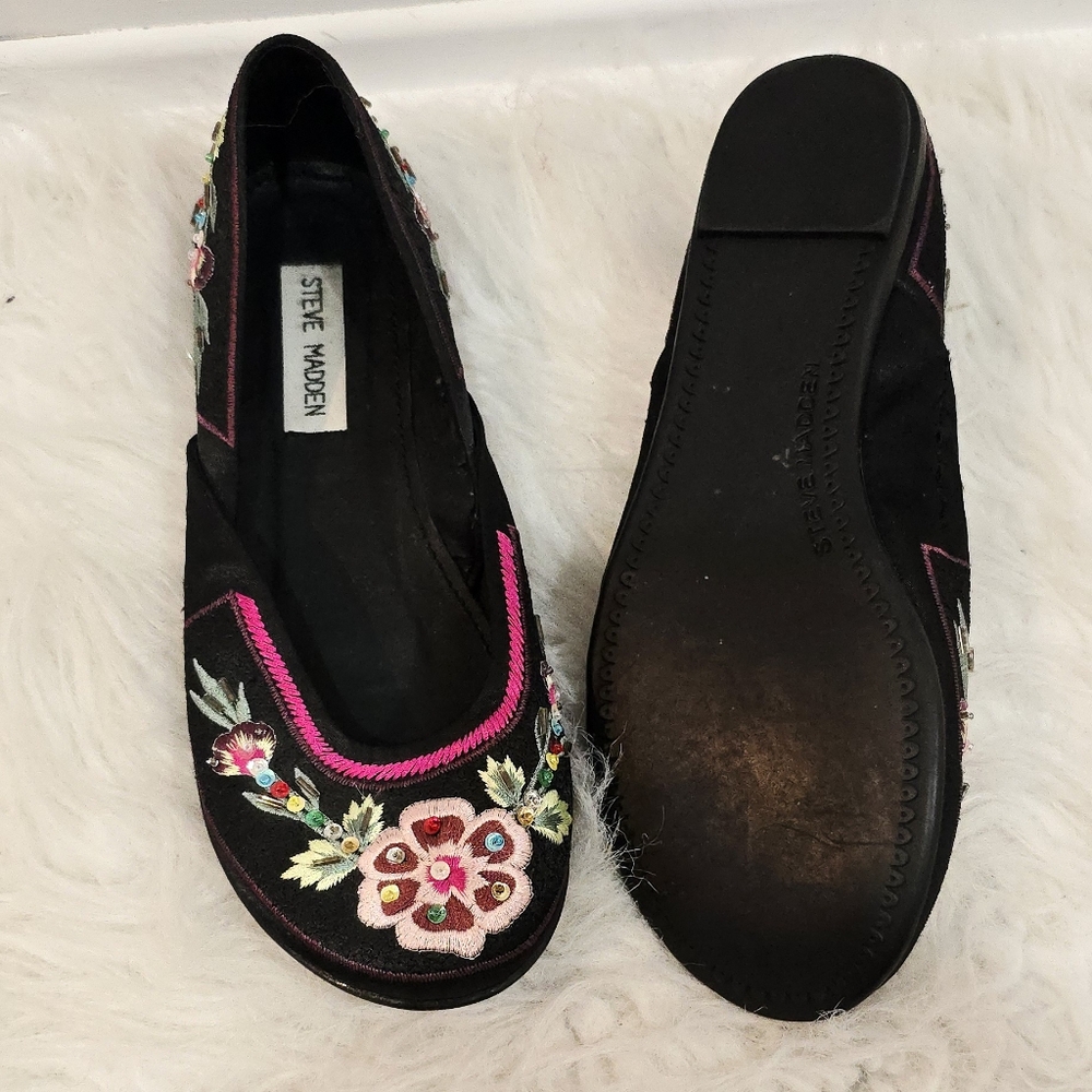 ✨ 6 US Set of 5 Pairs of Women's Shoes – Comfort, Style & Unique Details Ideal - Picture 3 of 16